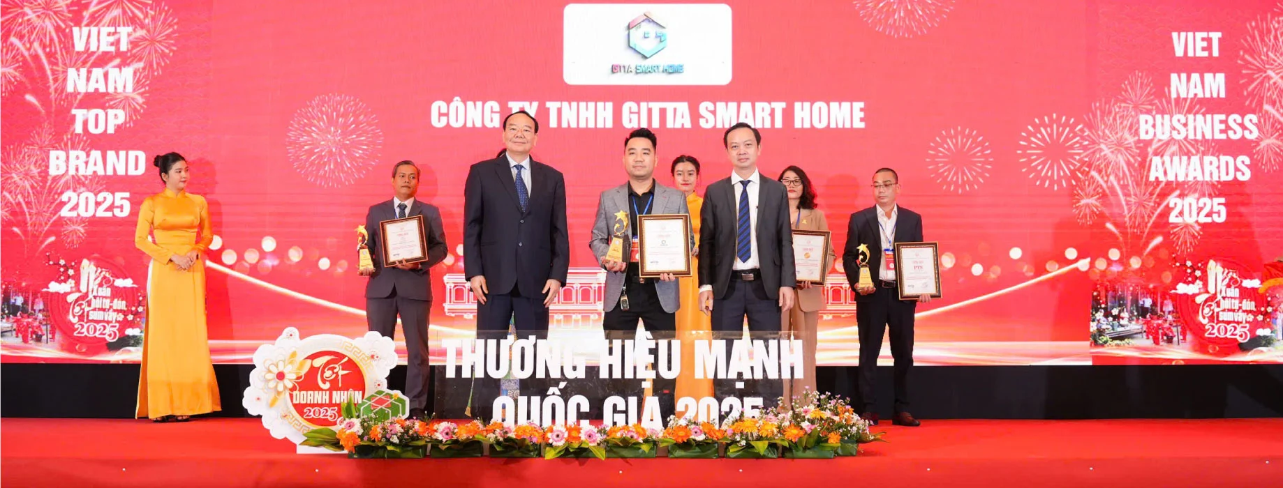 NHÀ THÔNG MINH GITTA 25 gitta smart home dat giai thuong hieu manh quoc gia 2025